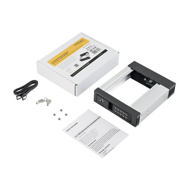 StarTech Accessory MO Racks 5.25 inch to 3.5 inch SATA/SAS Hot Swap Bay Trayless Retail (HSB1SATSASBA) - V&L Canada